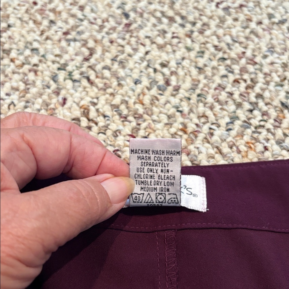 Chadwicks Deep Purple Plum Pencil Skirt. Size 4 Petite - Picture 7 of 11